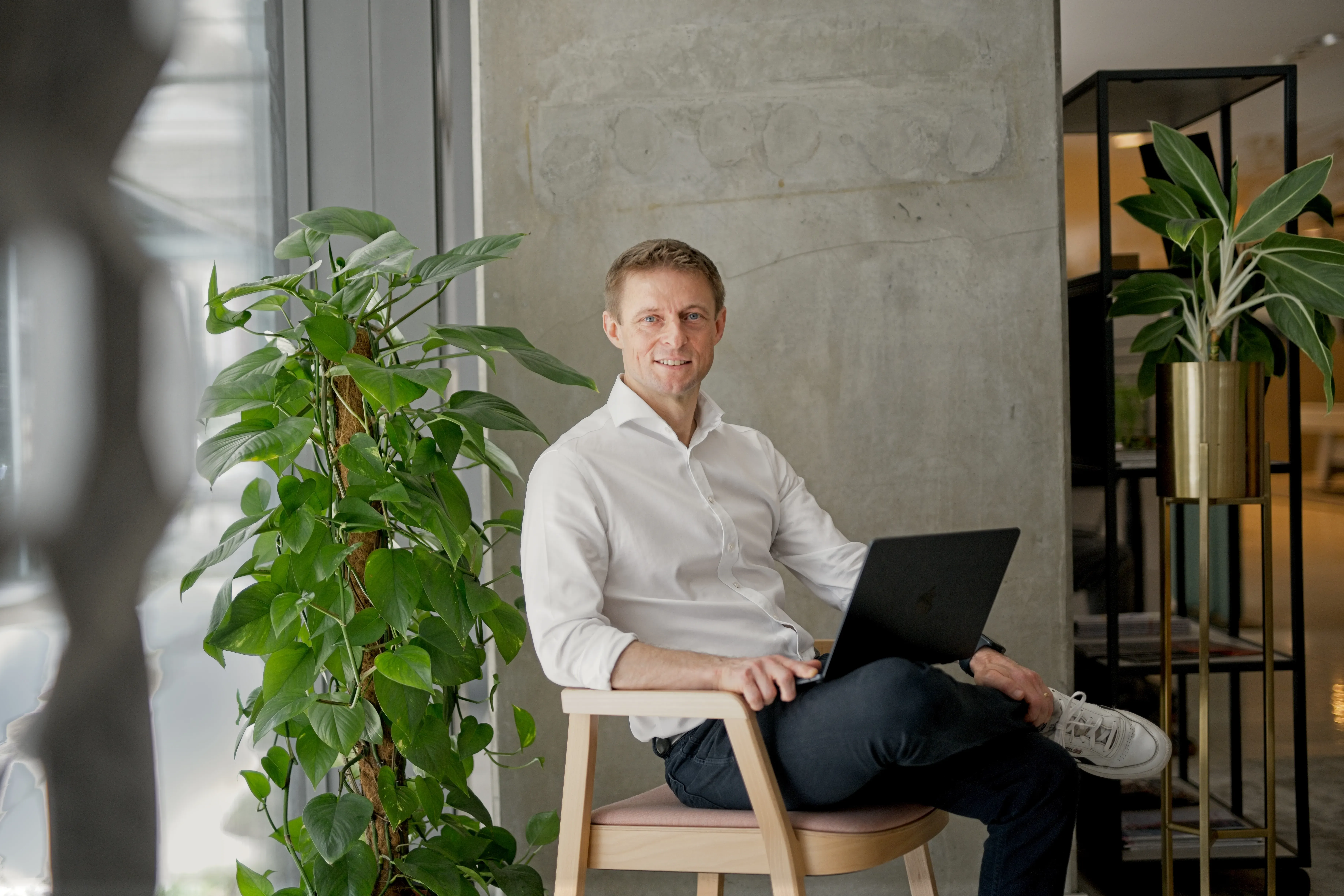 Our belief is simple:
Our success comes from ensuring your success in hiring. We help you build a IT-setup that performs, grows, and stays